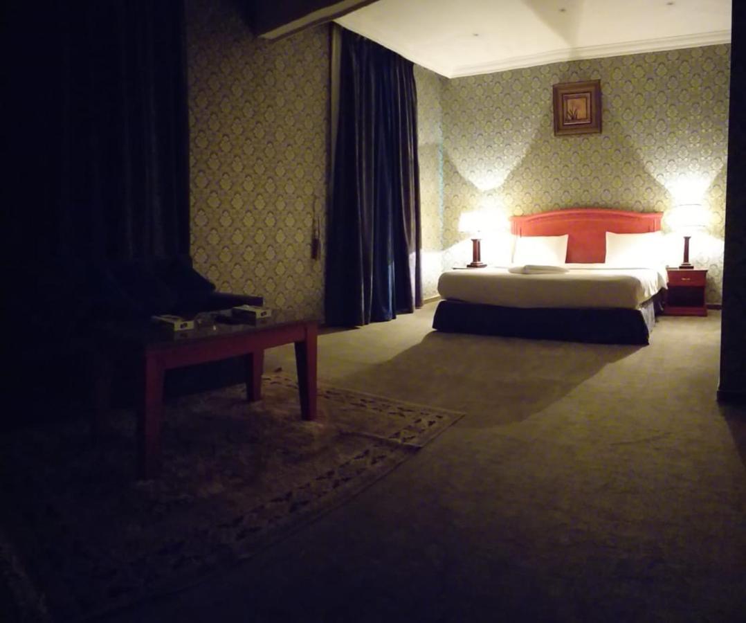 Qasr Al Khalij Hotel الرياض المظهر الخارجي الصورة